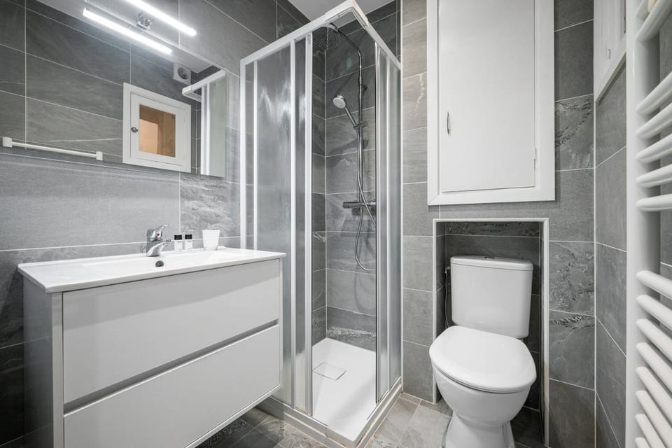 L'ASTORIA Au Coeur du Centre Bord de Mer Studio Apartment in Menton