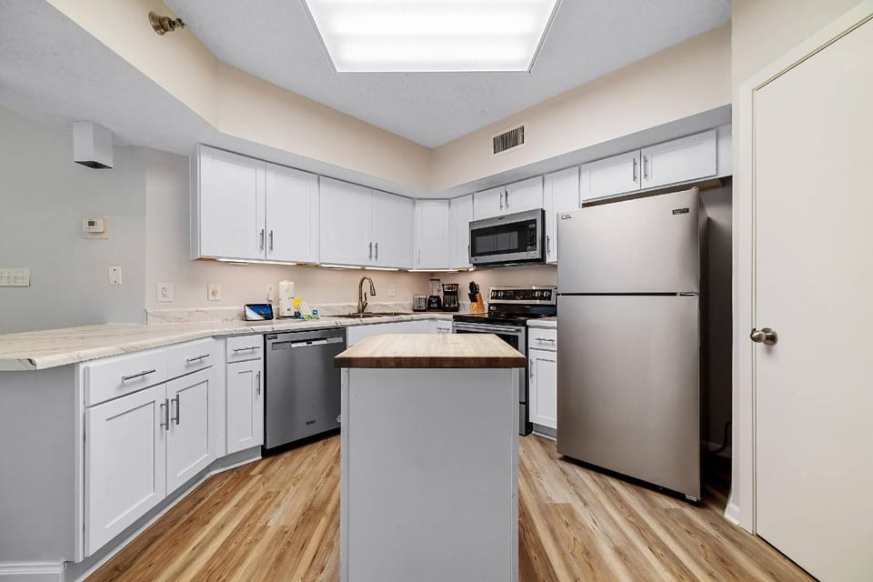 Bluewater 705 House in Orange Beach