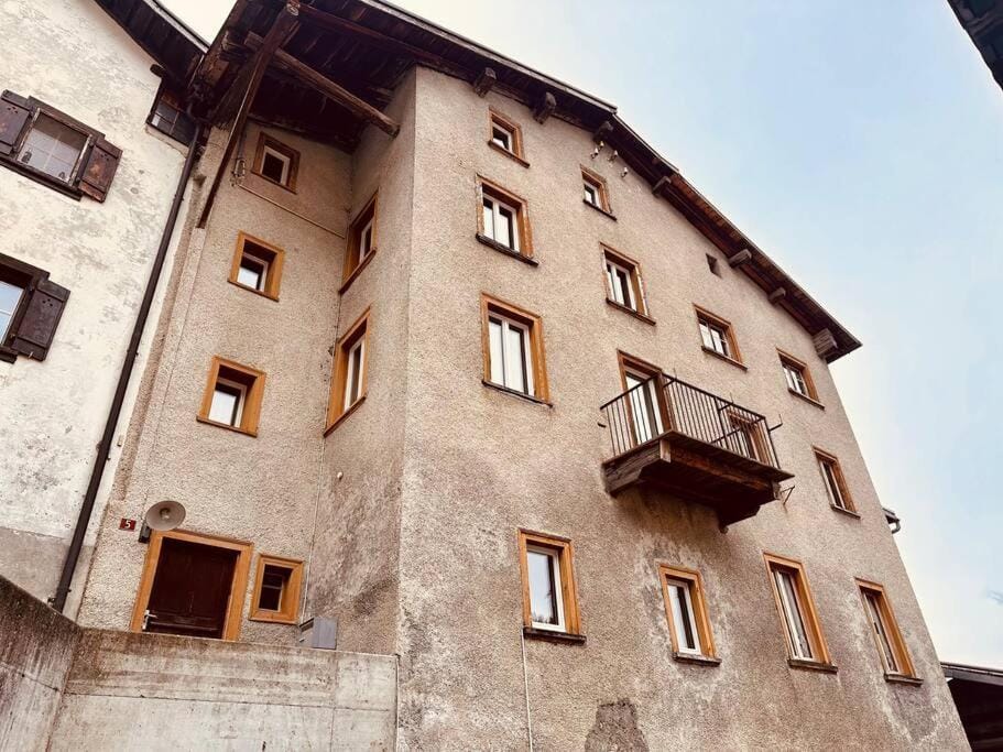 Casa Cradd, Spacious House near Flims Apartment in Canton of Grisons