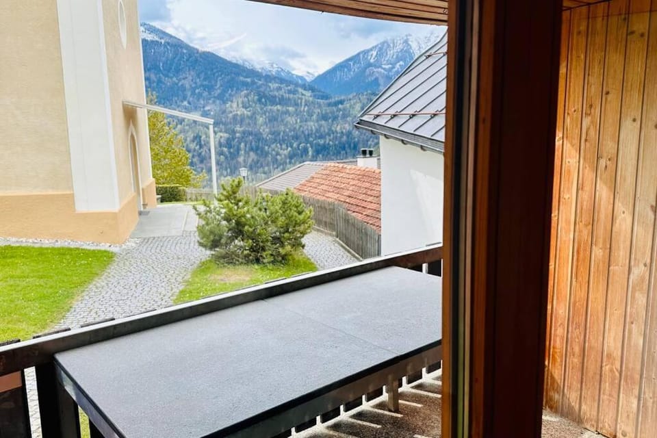Casa Cradd, Spacious House near Flims Apartment in Canton of Grisons