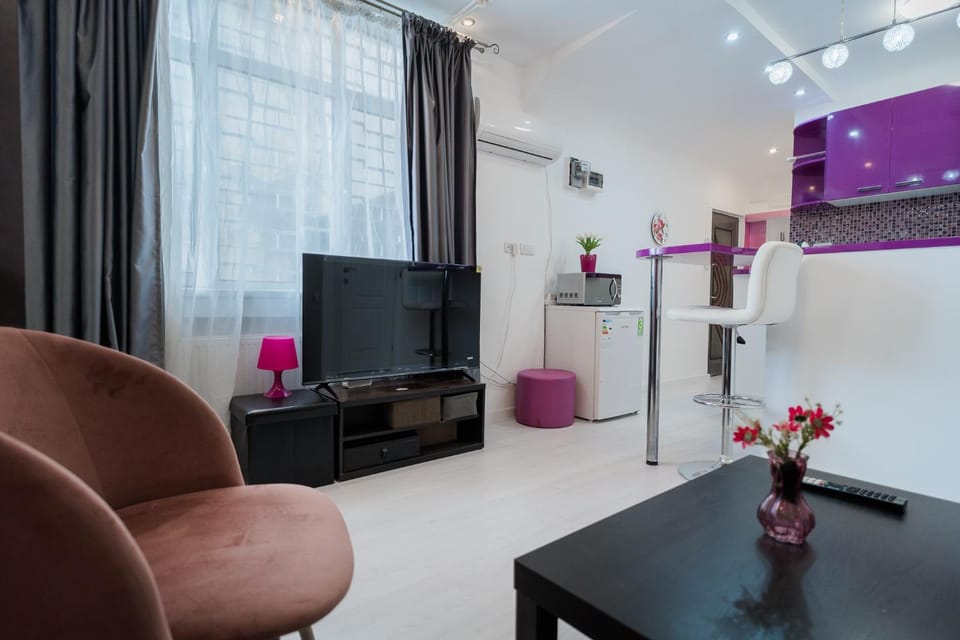 TV and multimedia, Living room, air conditioner