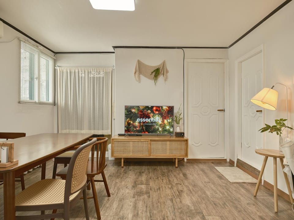 TV and multimedia, Living room