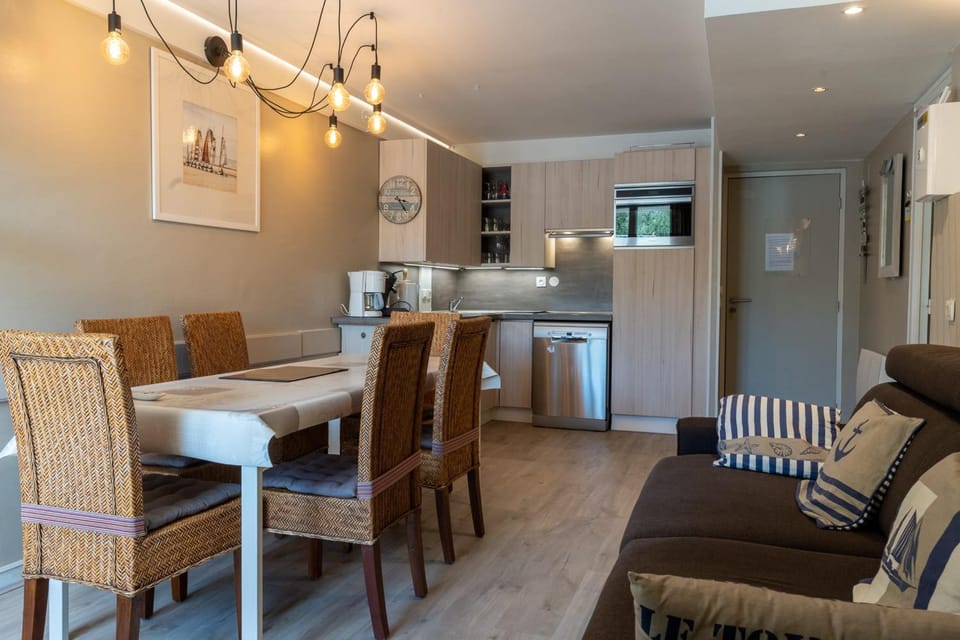 Appartement pour 6 pers dans résidence avec piscine couverte parking 264 Apartment in Hauts-de-France