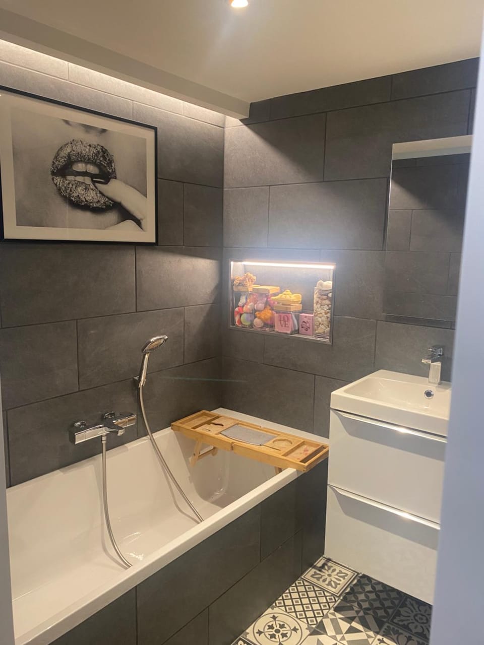 CHAMBRE CHEZ L'HABITANT CENTRE VILLE DE LYON Vacation rental in Lyon