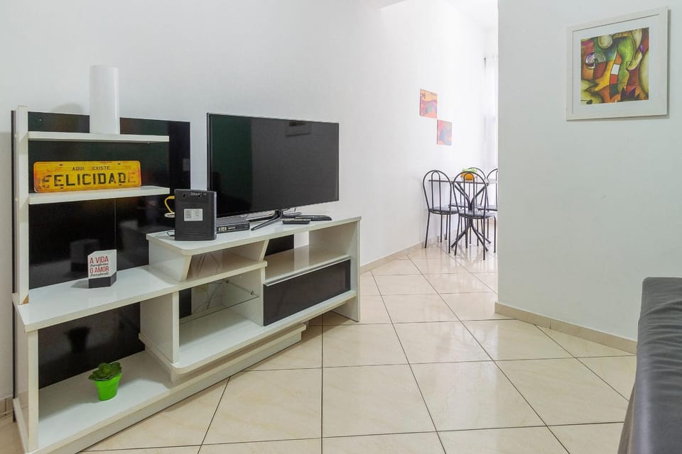 Cozy 1Br just 3min from Copacabana Beachfront Apartment in Rio de Janeiro