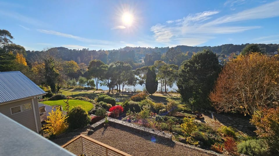 Balconies Lakeside on Lake Daylesford Apartment in Daylesford