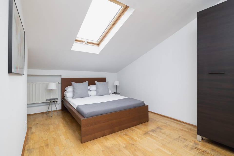 Bed, Photo of the whole room, Bedroom, wardrobe