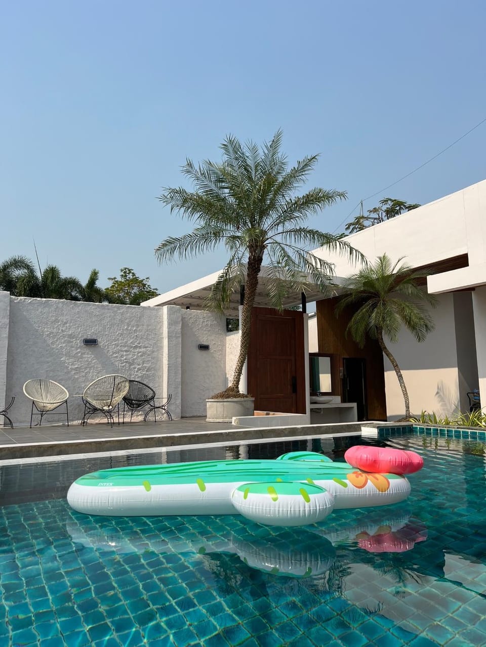 Pool view, Swimming pool
