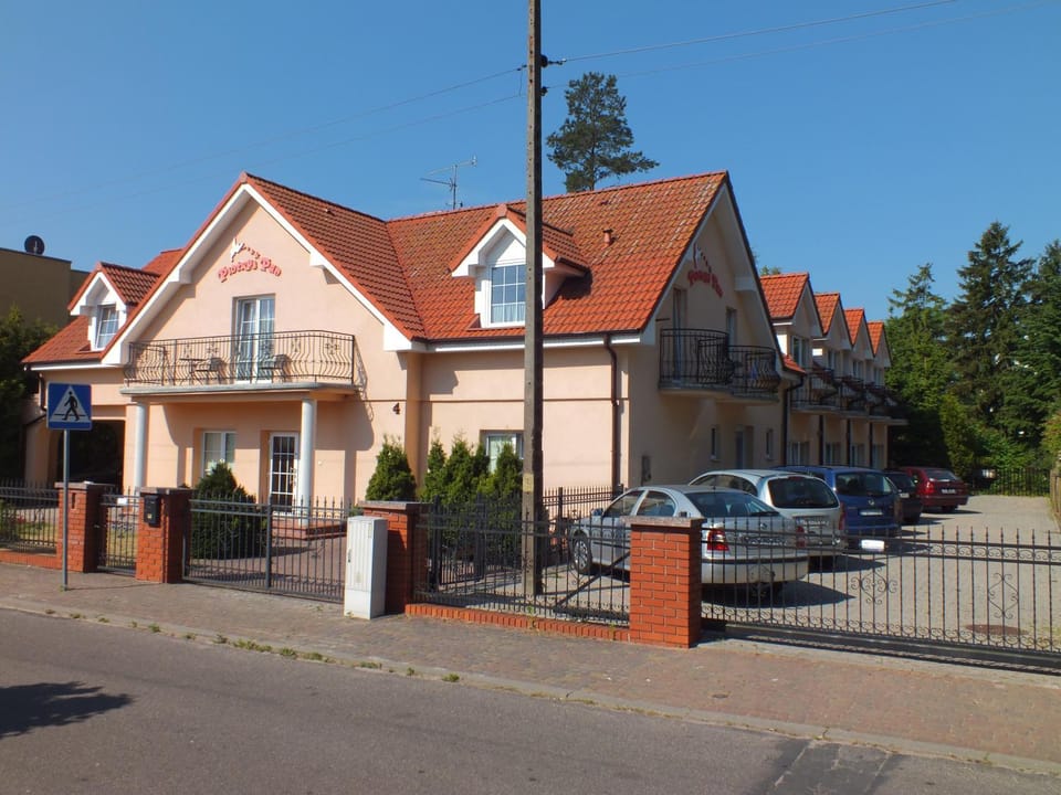 Property building, Parking