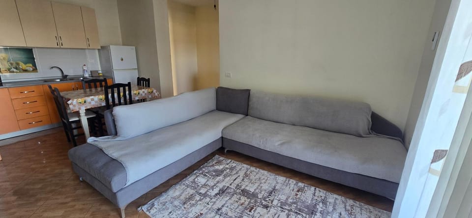 Aprtament for rent Apartment in Vlorë