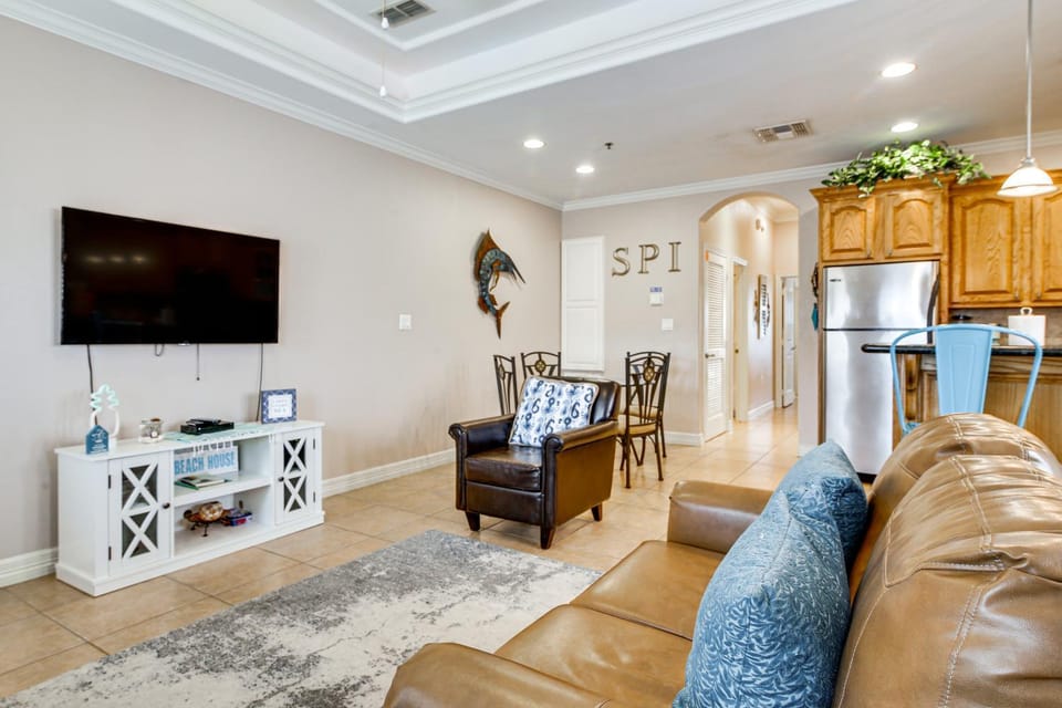South Padre Island Condo - Walk to the Beach! House in South Padre Island