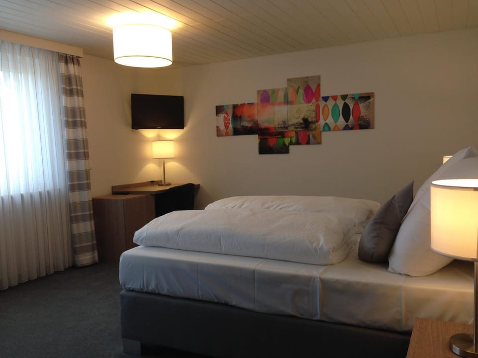 Staff, Photo of the whole room, Bedroom