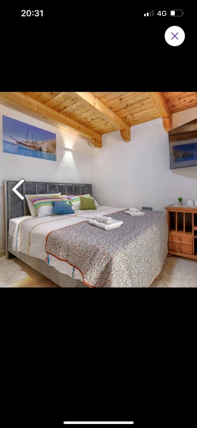 Apartment Karlo, Heated pool, private parking Apartment in Istria County