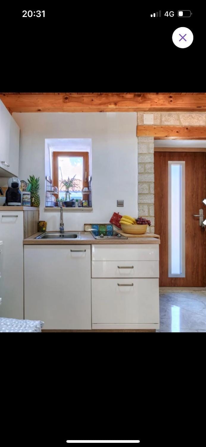Apartment Karlo, Heated pool, private parking Apartment in Istria County