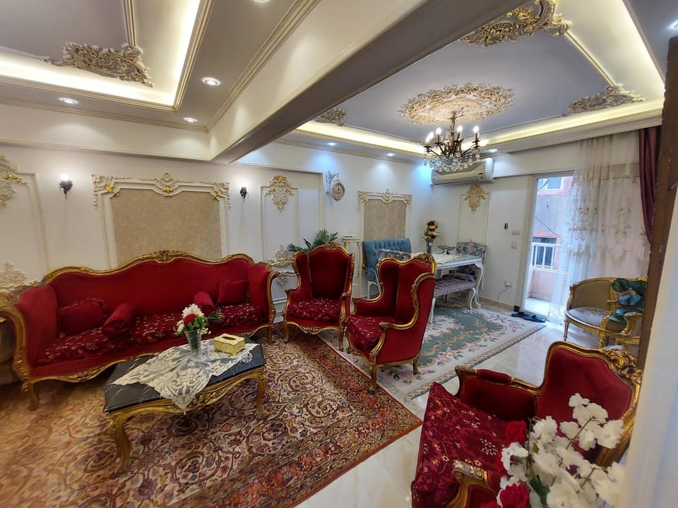 Living room, Seating area
