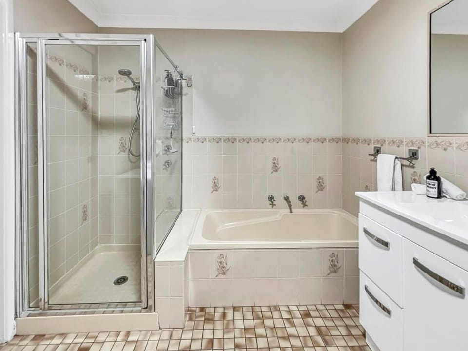 Shower, Bathroom, Bath
