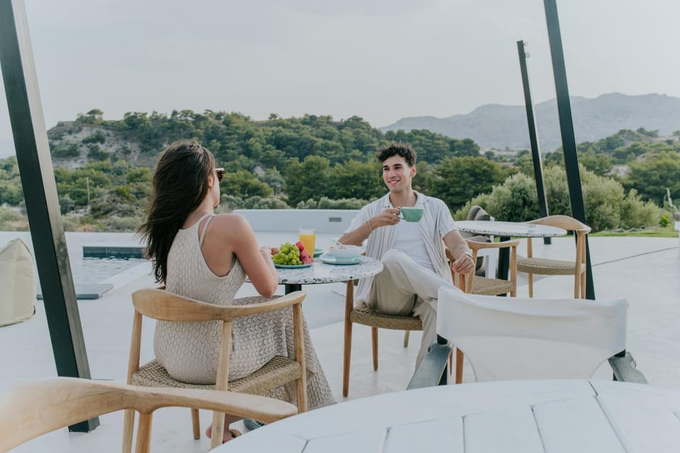 Patio, Restaurant/places to eat, Day, People, Natural landscape, View (from property/room), Food and drinks, Dining area