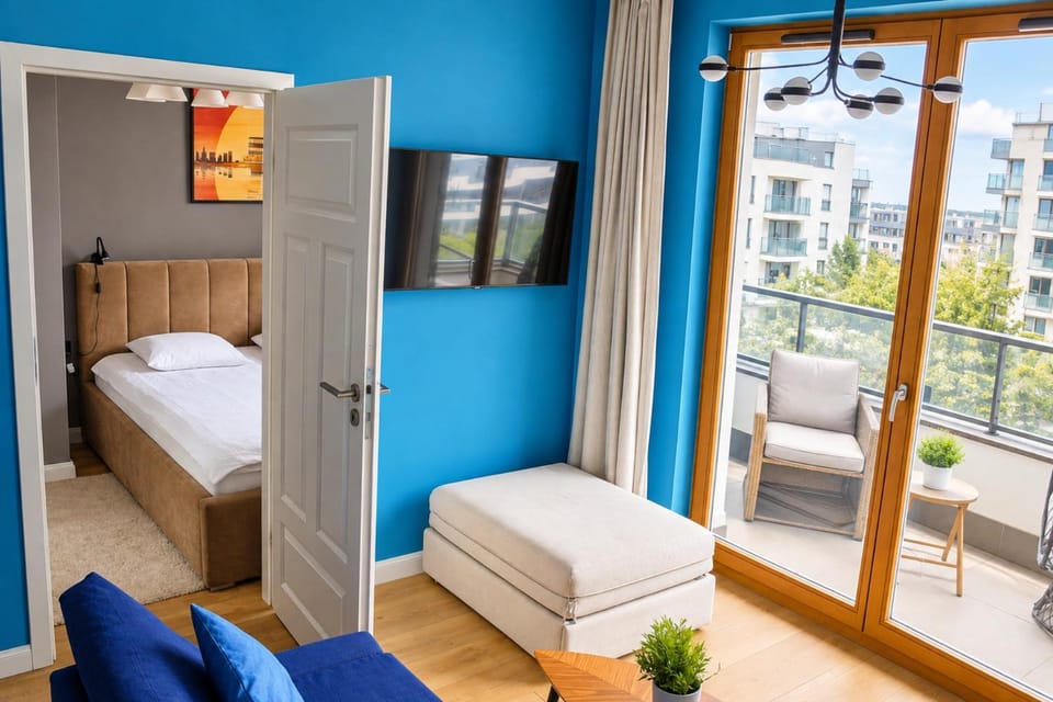 Bed, TV and multimedia, Balcony/Terrace, Living room, Bedroom