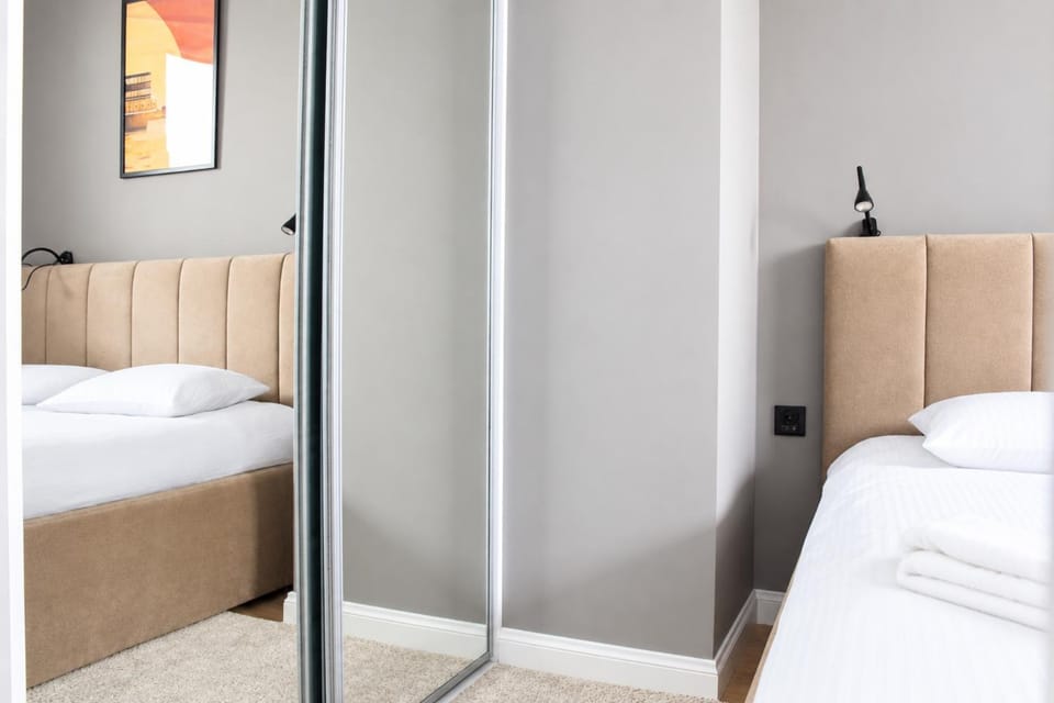 Bed, Bedroom, wardrobe