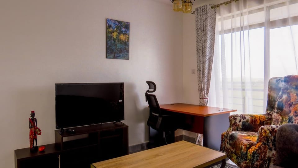 TV and multimedia, Living room, Seating area, Evening entertainment