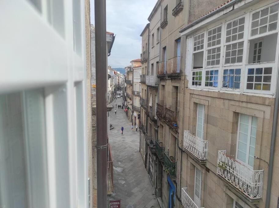 City view, Street view