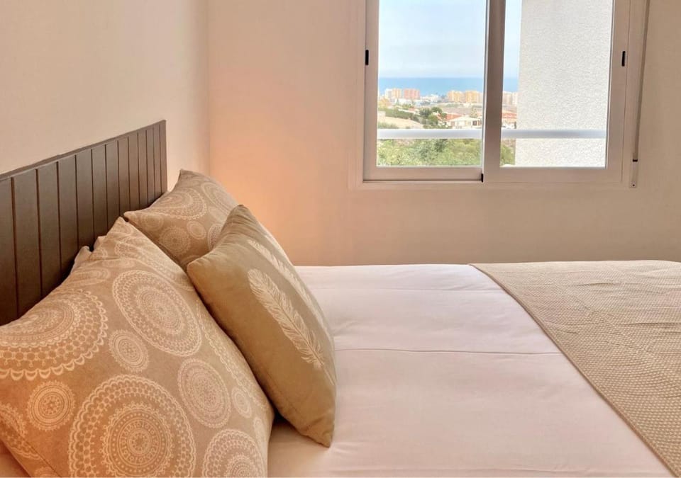 Bed, Photo of the whole room, Bedroom, Sea view