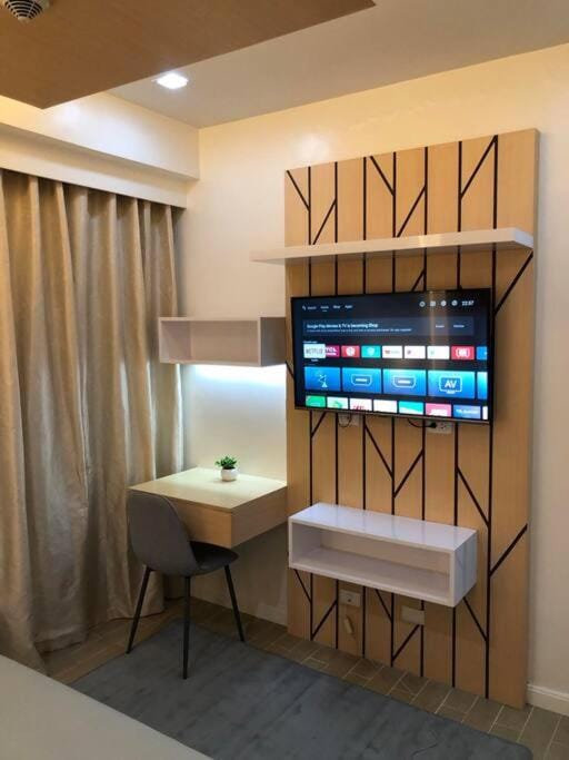 Lounge or bar