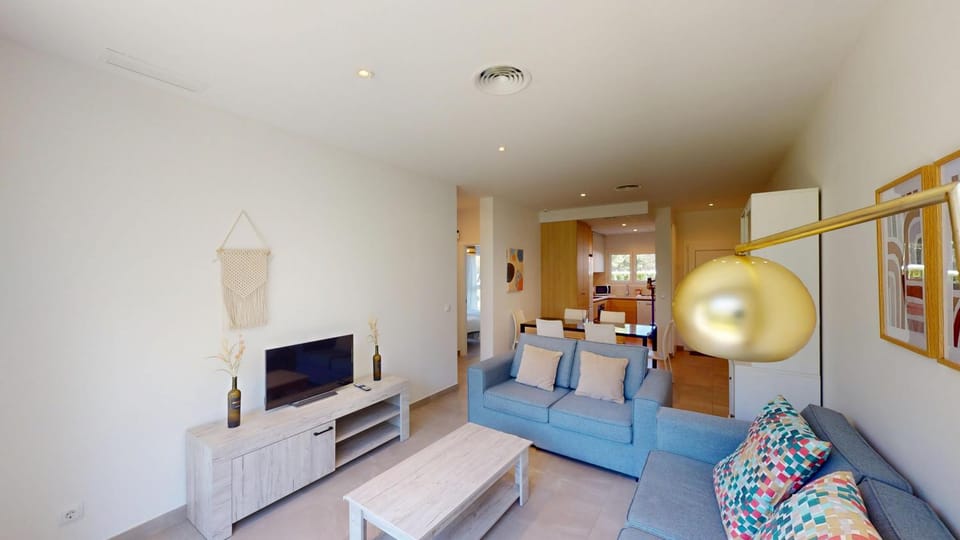Communal lounge/ TV room, Living room