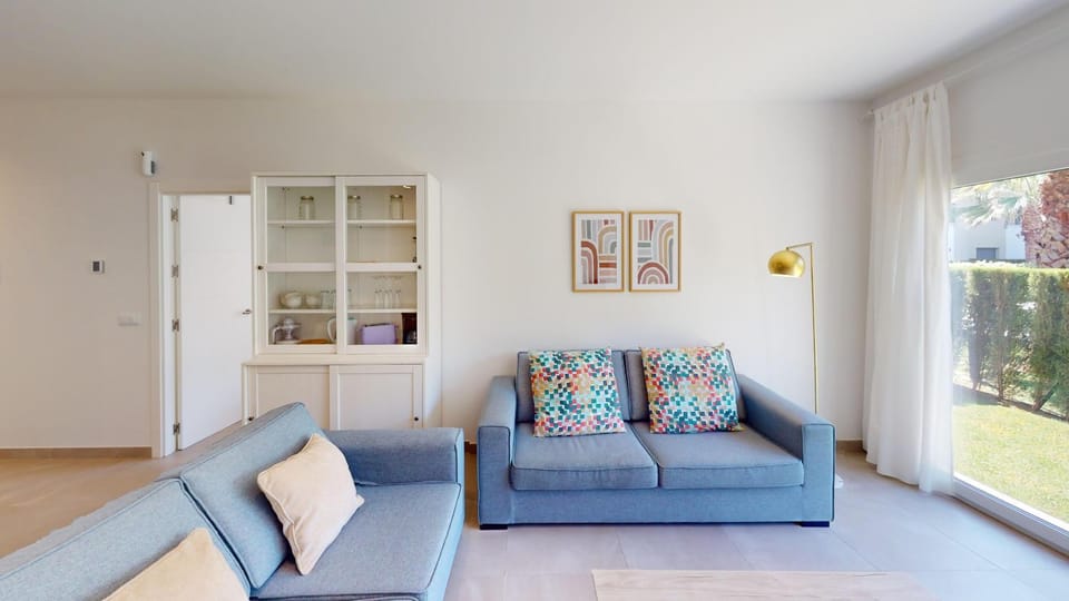 Communal lounge/ TV room, Living room