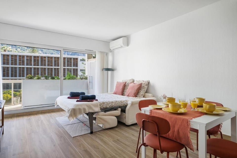 LE ROCAMARE - Piscine toit terrasse Parking privé Apartment in Menton