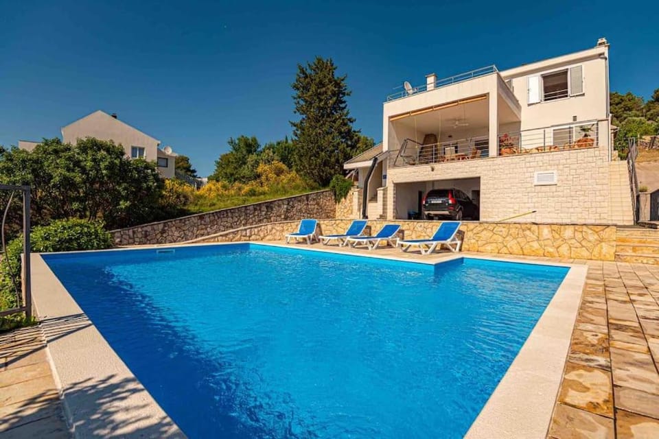 Amazing Mediterranean view Villa Oliva Zaboric Villa in Šibenik-Knin County, Croatia