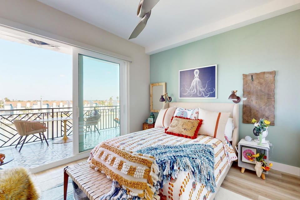 The Harbor 407 House in Madeira Beach