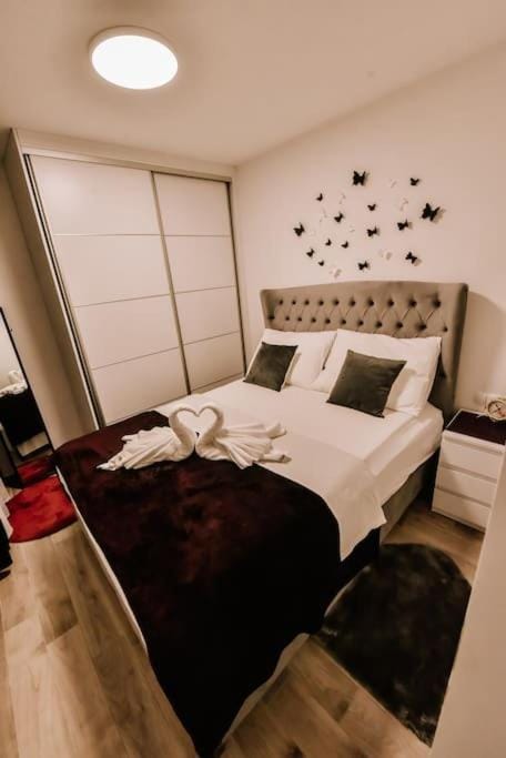Emadora Apartment in Okrug Gornji