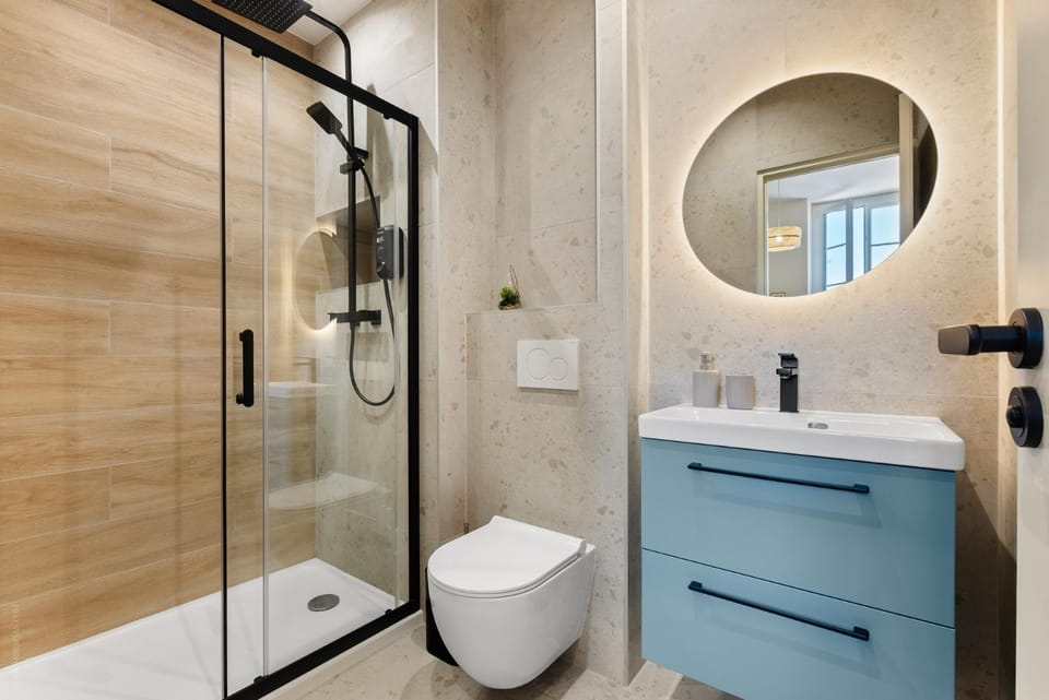 RIVIERA COZY - Place Massena Apartment in Nice