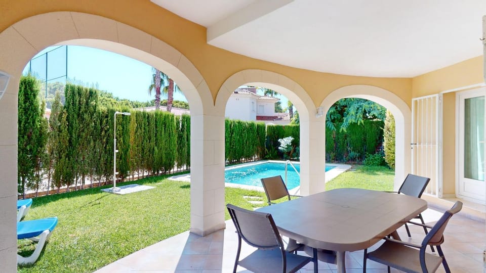 Patio, Garden, Garden view
