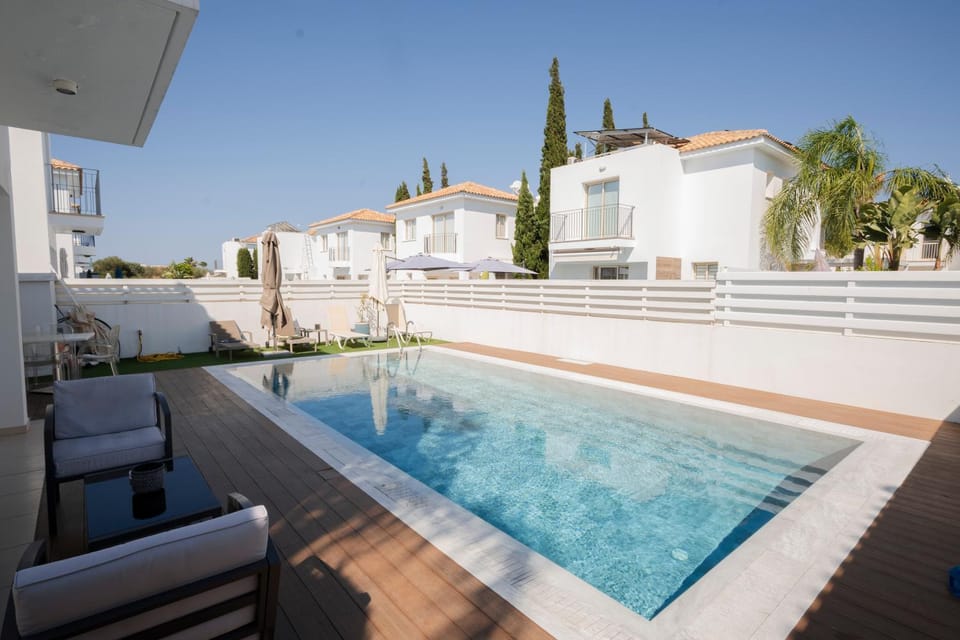 Day, Pool view, Swimming pool, Swimming pool