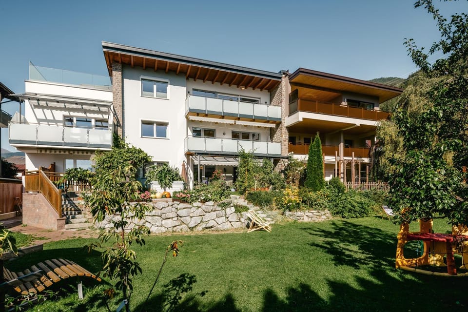 Property building, Summer, Garden view