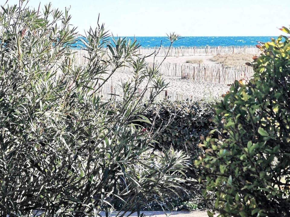 Résidence Maisons De La Mer 1 - Maisonnette en duplex avec vue sur mer pour 5 personnes. Réf: 1MM1_96 MAE-1691 Villa in Le Barcarès