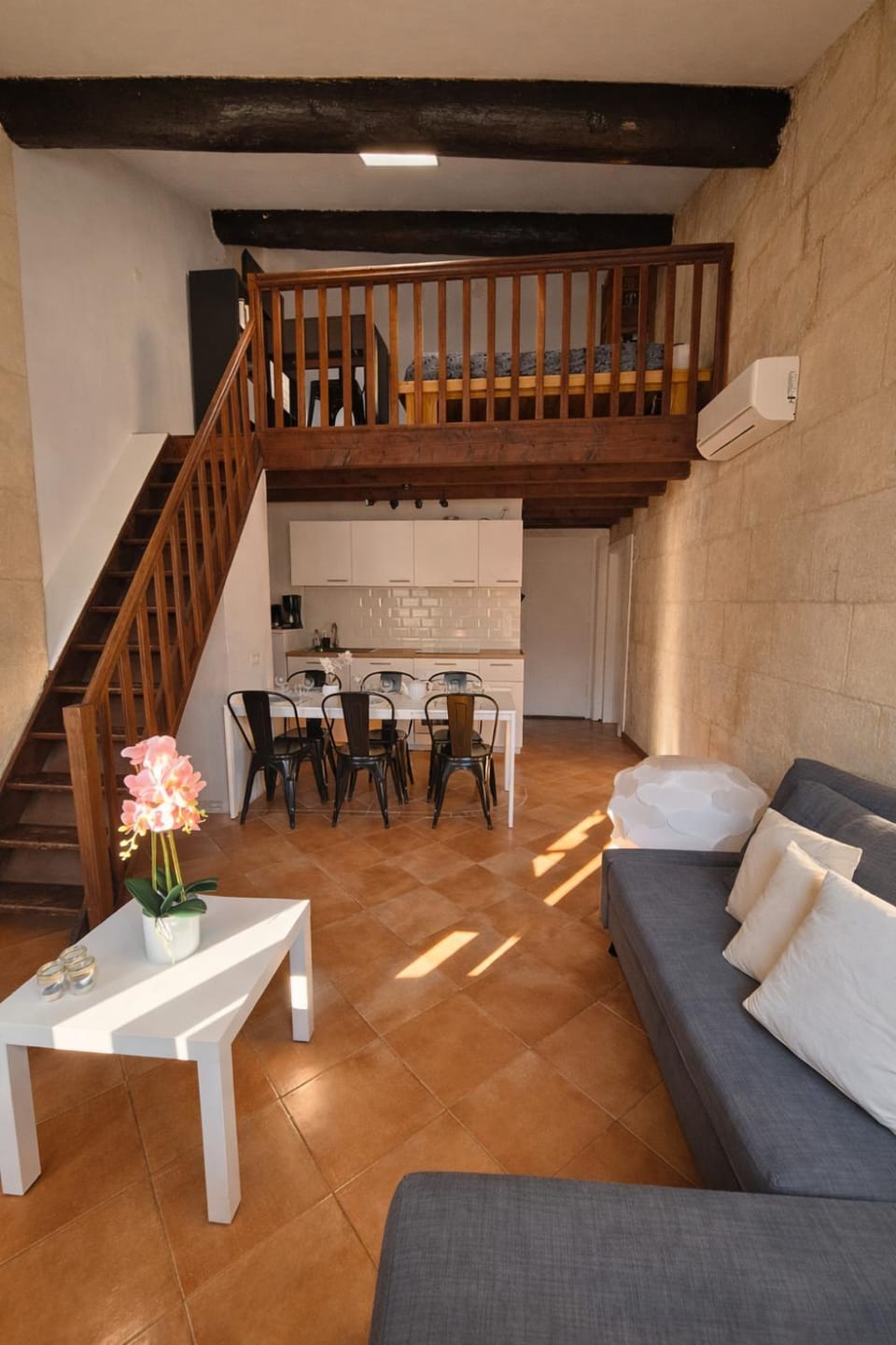 La Garriguette - 4 ch, 8 personnes - Centre Arles idéal groupe ou famille - climatisé et au calme Apartment in Arles