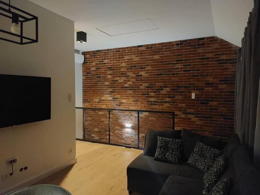 Apartament z dużym tarasem, bezpłatny parking, AWG APARTMENTS Apartment in Krakow