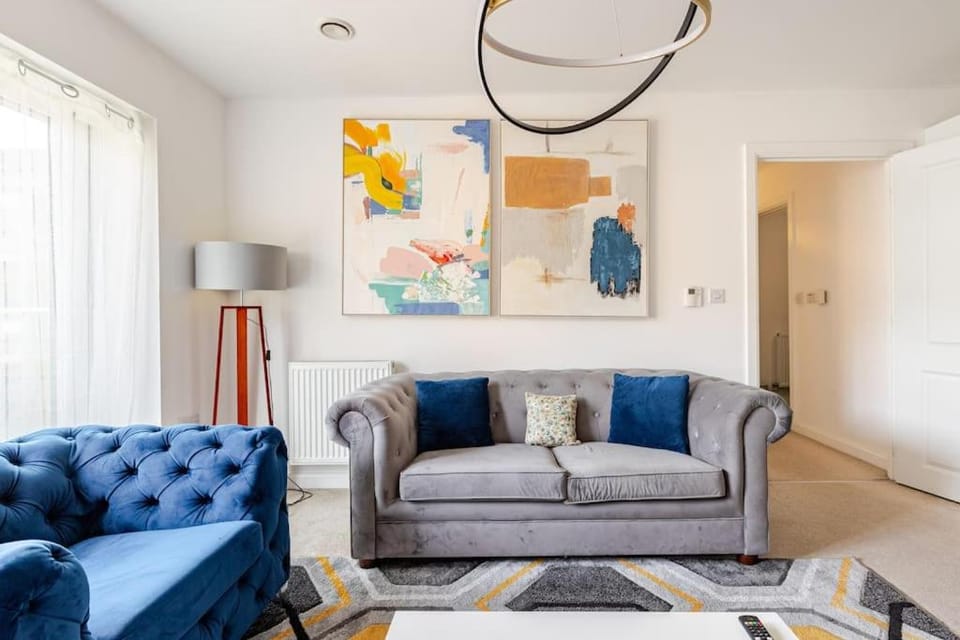 Stunning Station Apartment with free Parking Apartment in Rochester