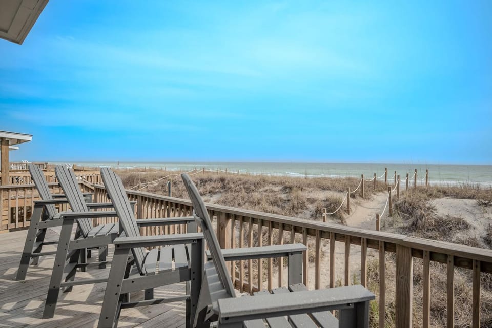 Dreamy Days by Oak Island Accommodations House in Oak Island