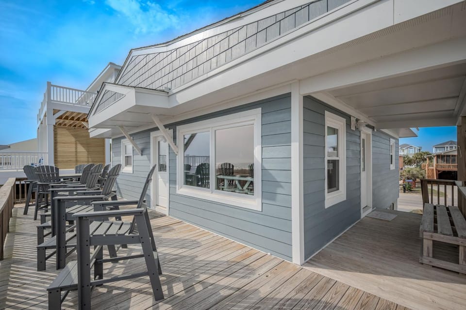 Dreamy Days by Oak Island Accommodations House in Oak Island