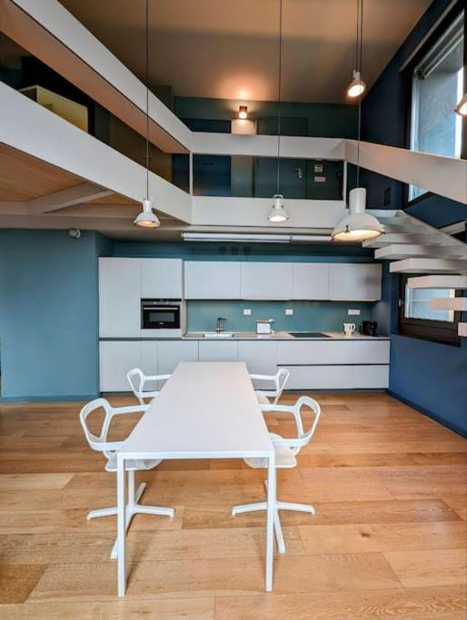 Coffee/tea facilities, Kitchen or kitchenette, Dining area, dishwasher, minibar, pet friendly, stove, toaster