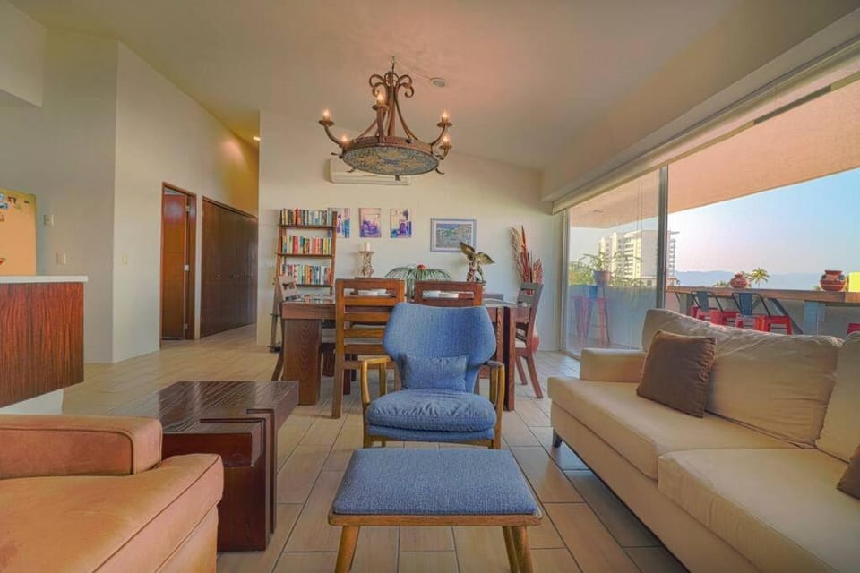 La Joya - Penthouse Unit - Partial Ocean Views Apartment in Puerto Vallarta