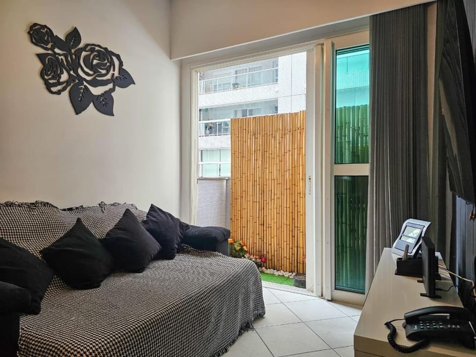 Flat em Santos no Gonzaga a três quadras da praia Apartment in Santos