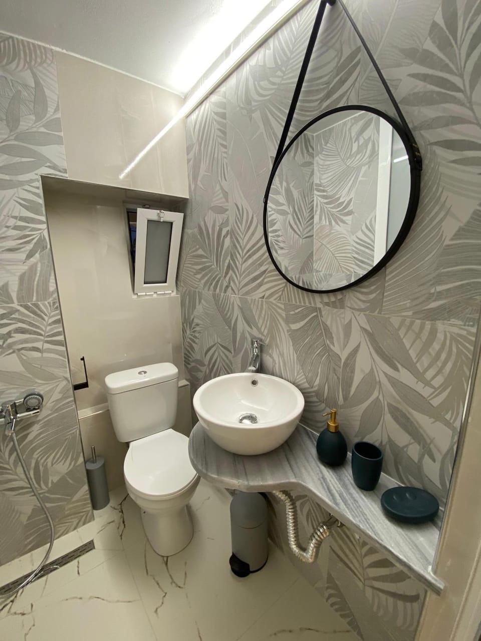 Kejsi Studios Apartment in Ksamil