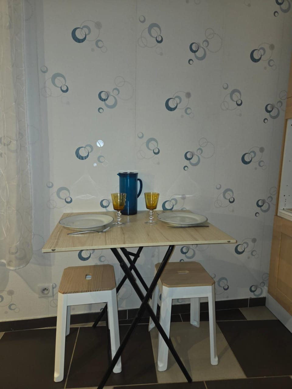 Studio climatisé intramuros Apartment in Avignon