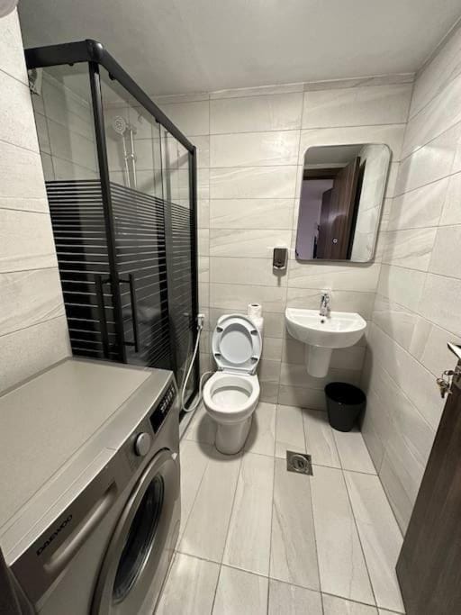 Stylish Luxe Apartment F/R 0004 Apartment in Africa