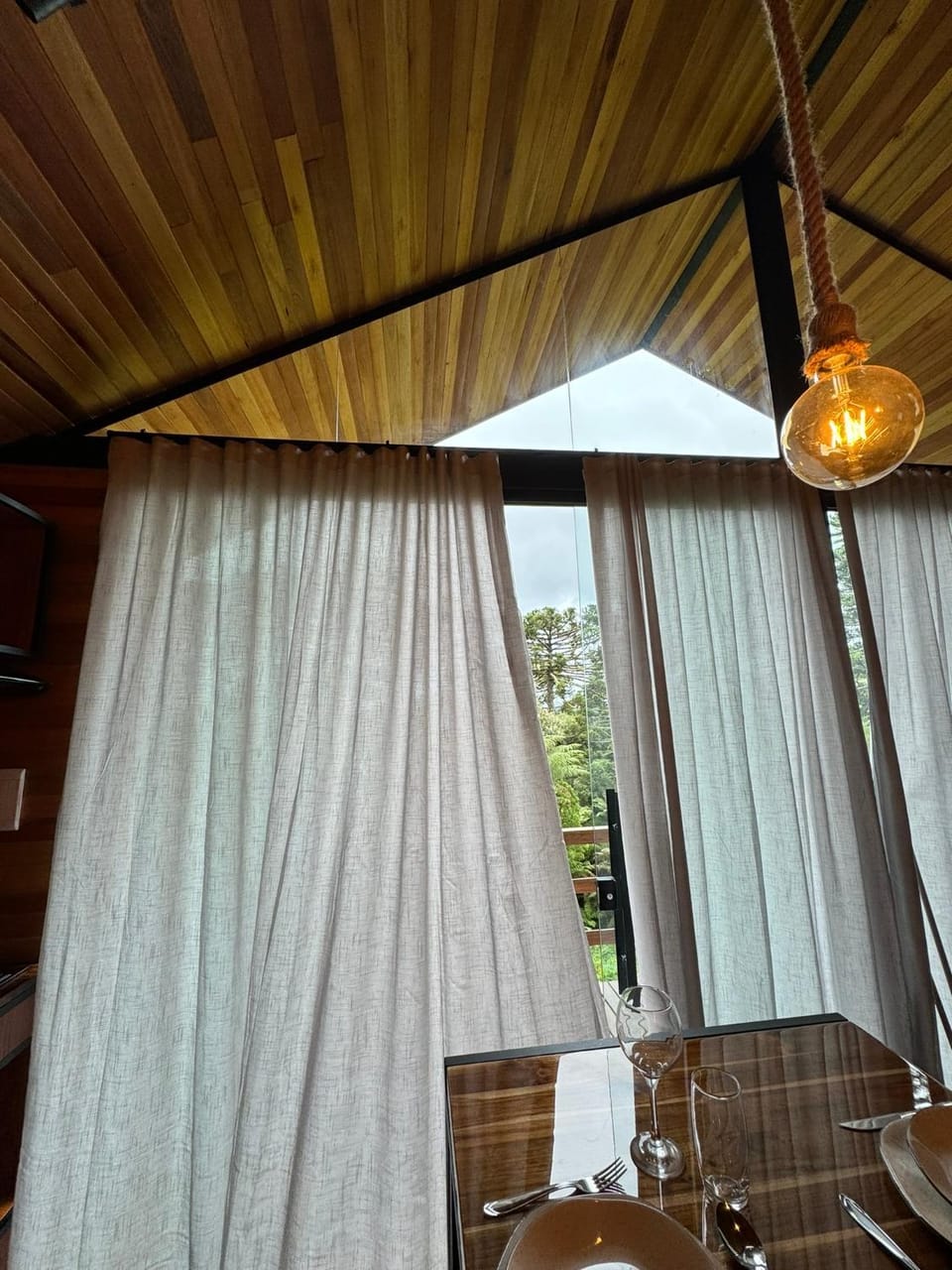Cabana Ohana, Espaçosa, Aconchegante e Completa Chalet in State of Santa Catarina